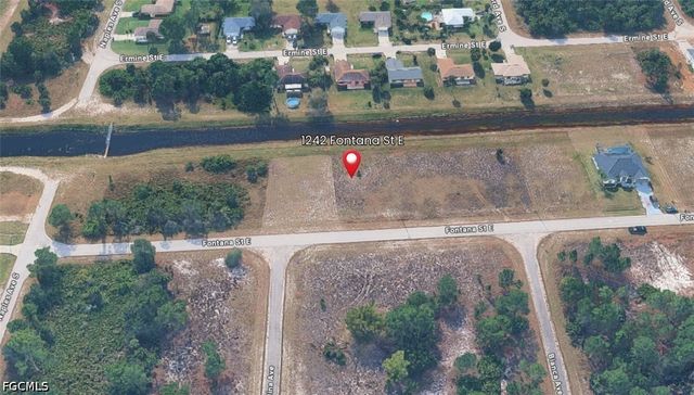 1242 Fontana ST E, Lehigh Acres, FL 33974