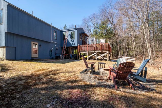 49 Birkdale Road, Bedford, NH 03110