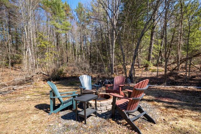 49 Birkdale Road, Bedford, NH 03110