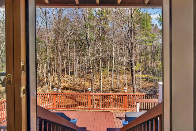 49 Birkdale Road, Bedford, NH 03110