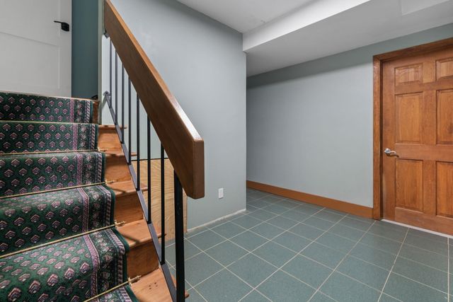 49 Birkdale Road, Bedford, NH 03110