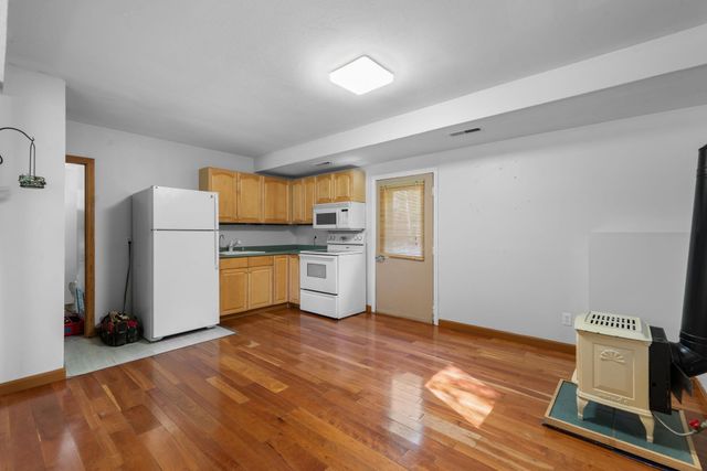 49 Birkdale Road, Bedford, NH 03110