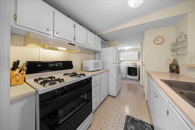 14716 SE 90TH TERRACE, Summerfield, FL 34491