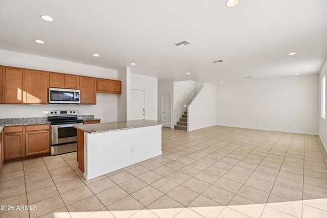 6921 W GWEN Street, Laveen, AZ 85339