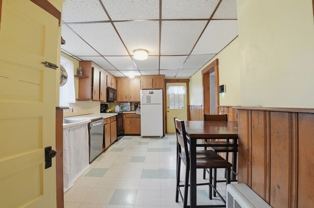 48 Sherman St, Brockton, MA 02302