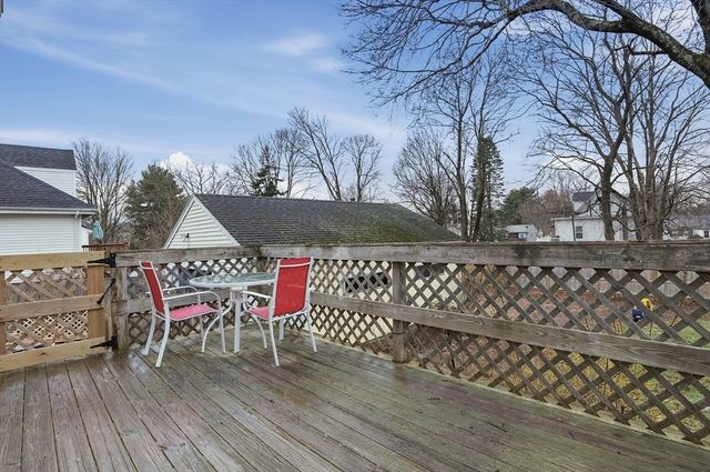 48 Sherman St, Brockton, MA 02302