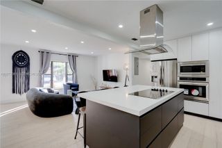 347 NE 110th St, Miami, FL 33161