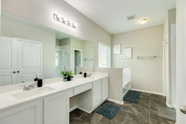 2446 Palisade Crest Drive, Rosharon, TX 77583