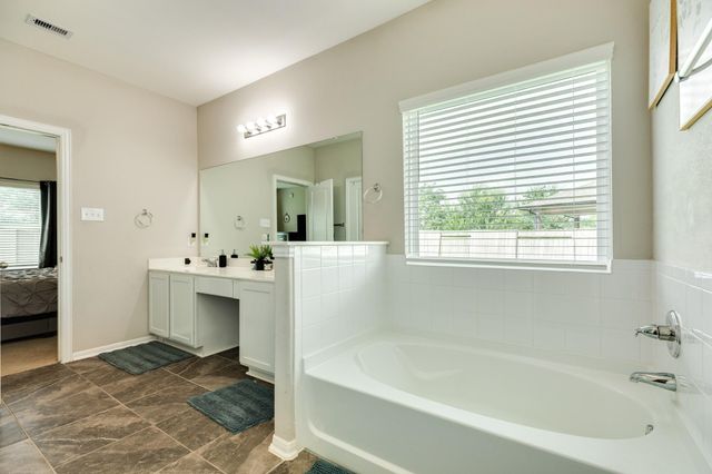2446 Palisade Crest Drive, Rosharon, TX 77583