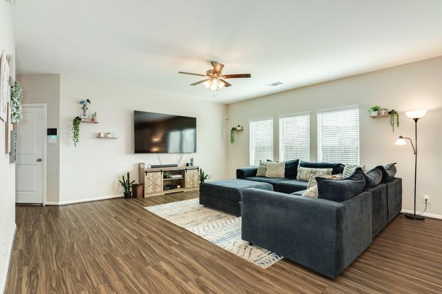 2446 Palisade Crest Drive, Rosharon, TX 77583