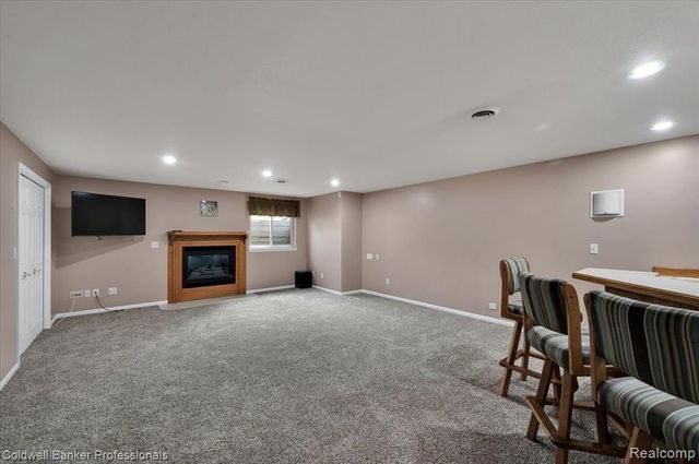 604 Carriage Way, Davison, MI 48423