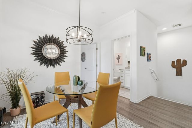 900 S CANAL Drive 211, Chandler, AZ 85225