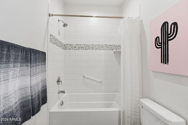 900 S CANAL Drive 211, Chandler, AZ 85225