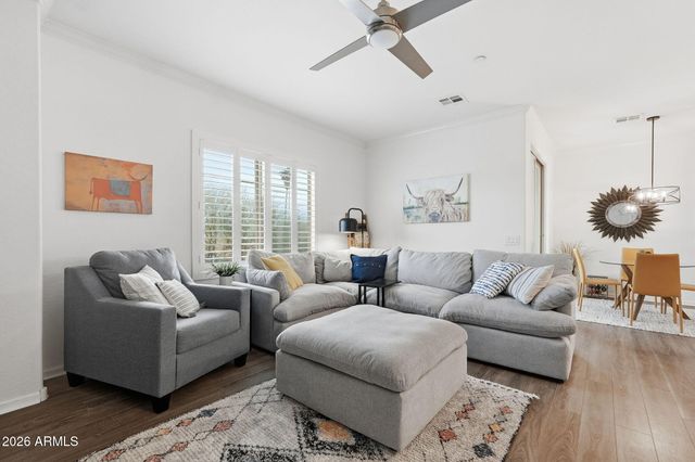 900 S CANAL Drive 211, Chandler, AZ 85225