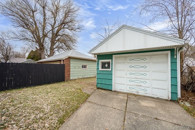 47 Hedwig Avenue, Cheektowaga, NY 14211