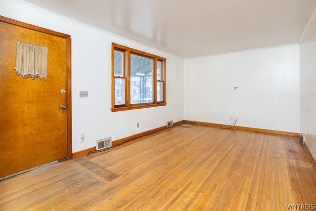 47 Hedwig Avenue, Cheektowaga, NY 14211