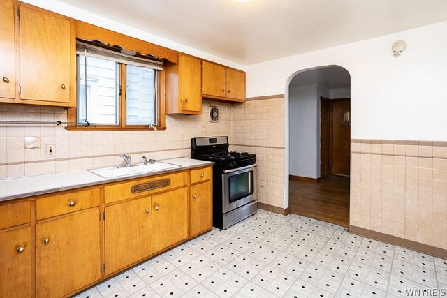 47 Hedwig Avenue, Cheektowaga, NY 14211