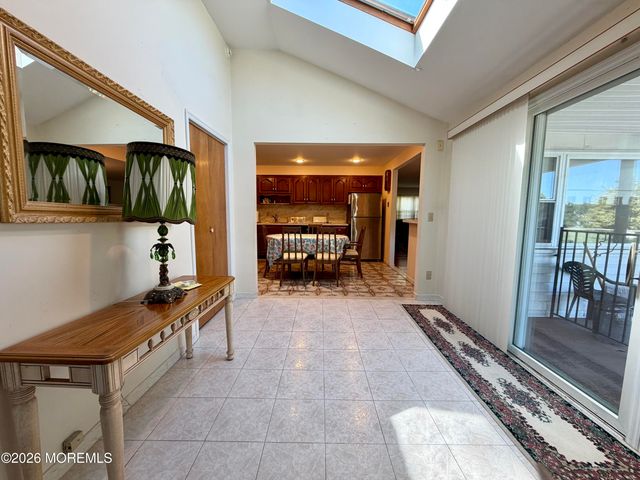 167 Kings Highway, Middletown, NJ 07748