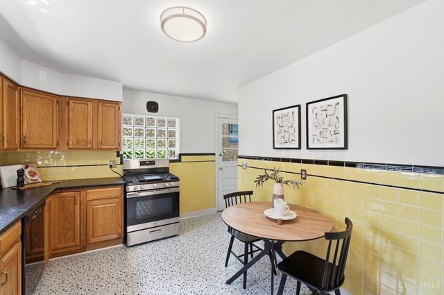 3004 Epworth Court, Cincinnati, OH 45238