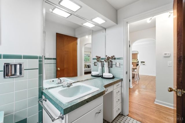 3004 Epworth Court, Cincinnati, OH 45238