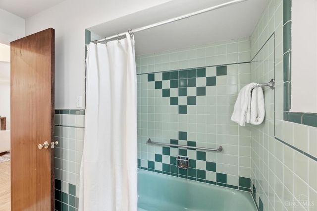 3004 Epworth Court, Cincinnati, OH 45238
