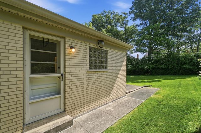 3004 Epworth Court, Cincinnati, OH 45238