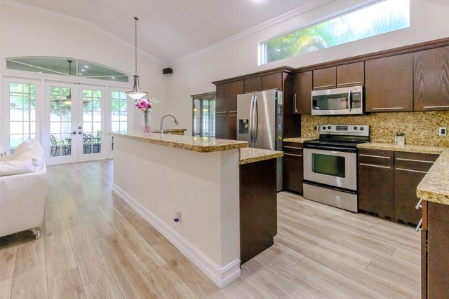 4082 Trenton Avenue, Cooper City, FL 33026