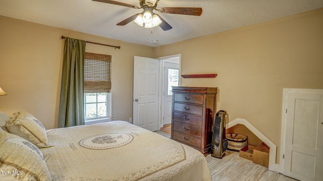 4132 Old Jonesboro Road, Bristol, TN 37620