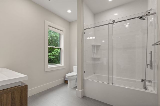 80 Locust Ln, Needham, MA 02492