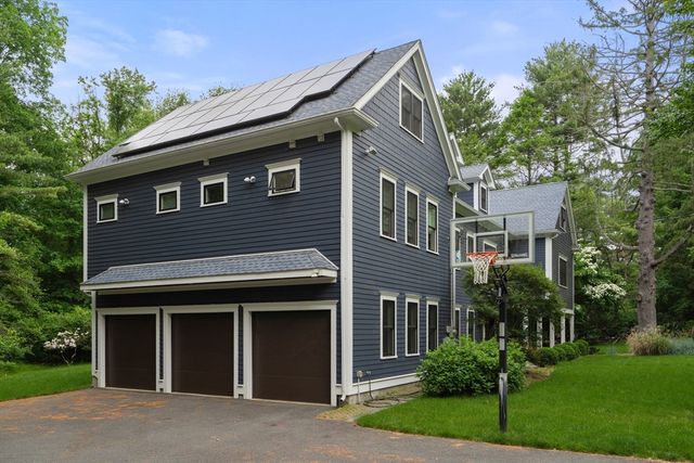 80 Locust Ln, Needham, MA 02492