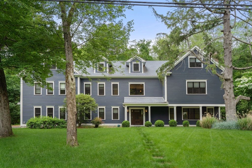 80 Locust Ln, Needham, MA 02492