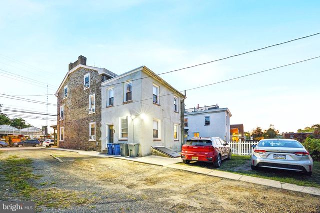 7101 RIDGE AVE, Philadelphia, PA 19128