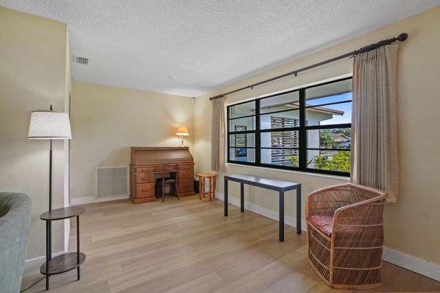 3358 SW 16th Court SW, Fort Lauderdale, FL 33312