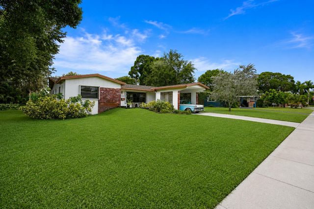 3358 SW 16th Court SW, Fort Lauderdale, FL 33312