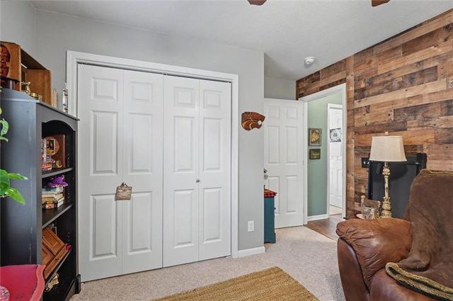 1008 Kathys Court, Baldwin City, KS 66006