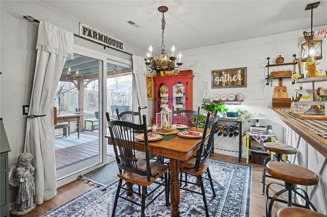 1008 Kathys Court, Baldwin City, KS 66006