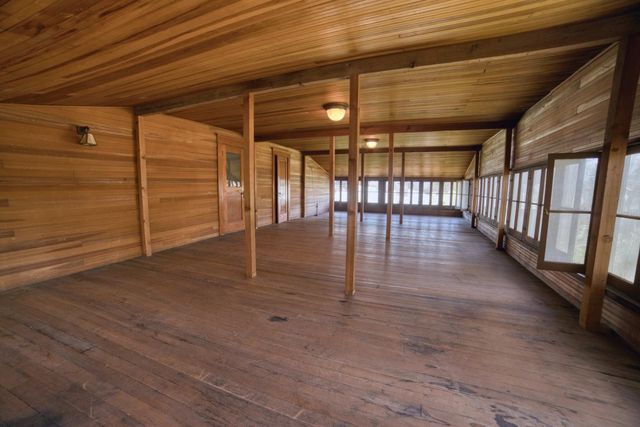 421 N D Street, Madera, CA 93638