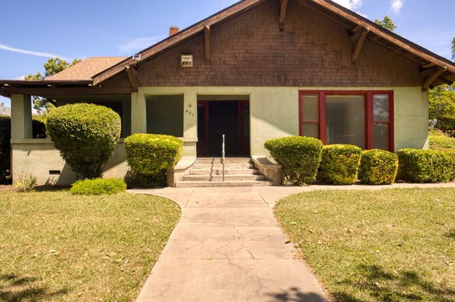 421 N D Street, Madera, CA 93638