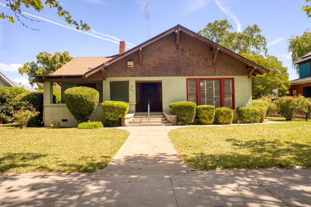 421 N D Street, Madera, CA 93638