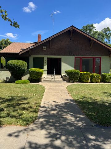 421 N D Street, Madera, CA 93638