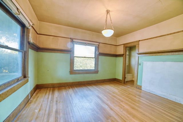 421 N D Street, Madera, CA 93638