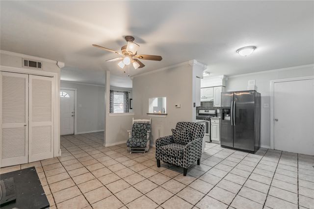 1104 Crane Drive, Euless, TX 76039