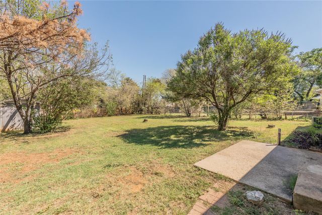 1104 Crane Drive, Euless, TX 76039