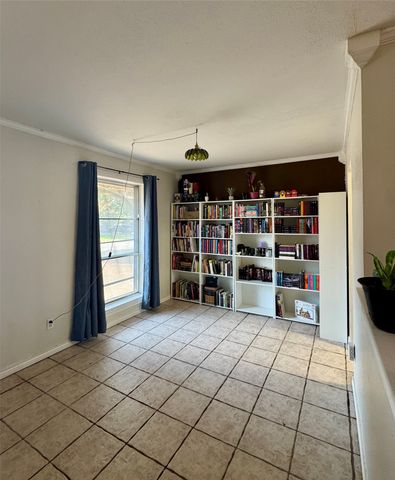 1104 Crane Drive, Euless, TX 76039