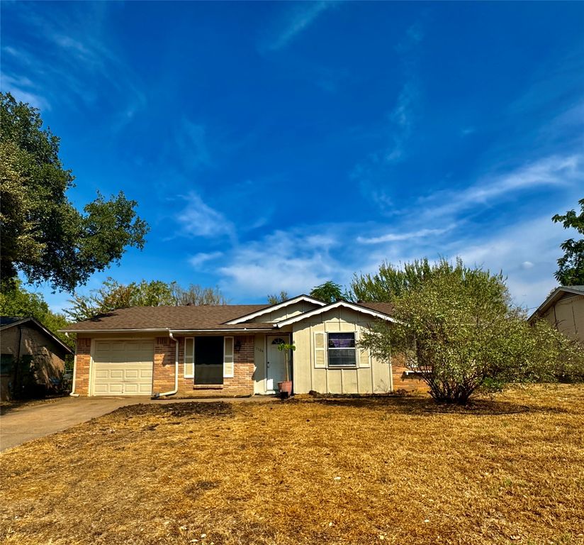 1104 Crane Drive, Euless, TX 76039