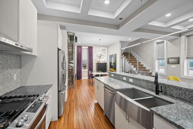 221 Kemp Alley, Cincinnati, OH 45202