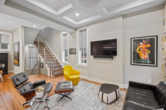 221 Kemp Alley, Cincinnati, OH 45202