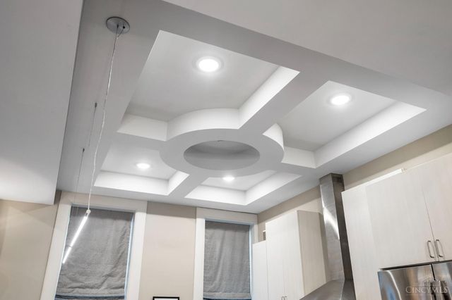 221 Kemp Alley, Cincinnati, OH 45202