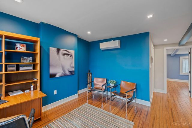 221 Kemp Alley, Cincinnati, OH 45202