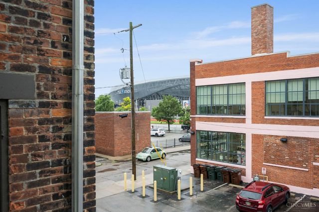 221 Kemp Alley, Cincinnati, OH 45202